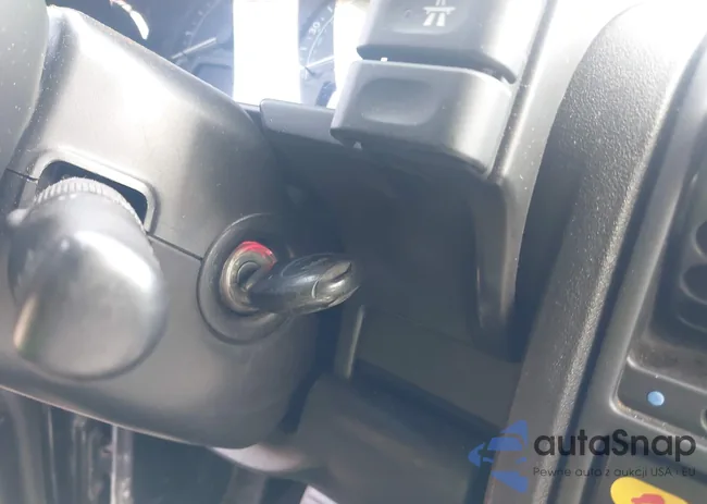 SALTY16493A791528: 43178703