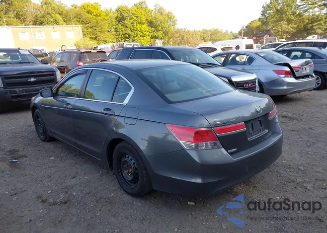 1HGCP2F36BA108658: 43178785