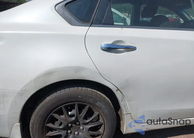 1N4AL3AP3FN305163: 43178941