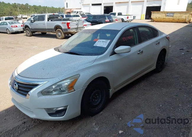 1N4AL3AP3FN305163: 43178941