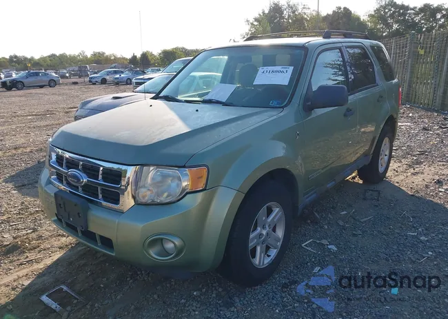 1FMCU49H78KB50037: 43180063