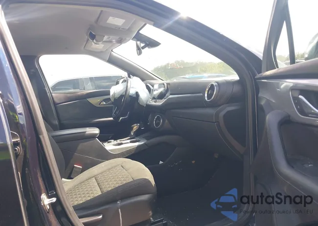 3GNKBHR42LS641890: 43180071