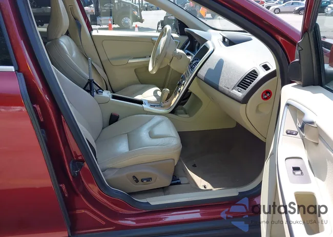 YV4992DZ1A2023551: 43180076