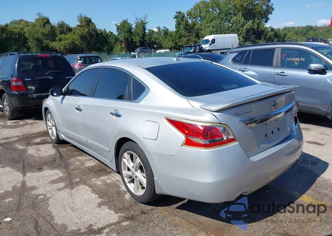 1N4AL3AP1DN568815: 43180332