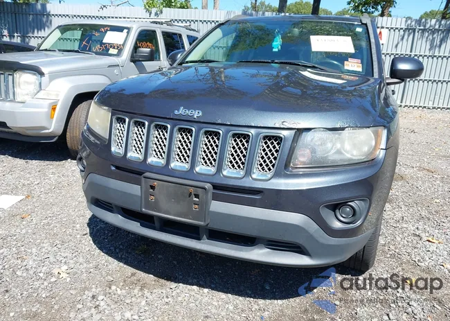 1C4NJDEB0ED621677: 43180358