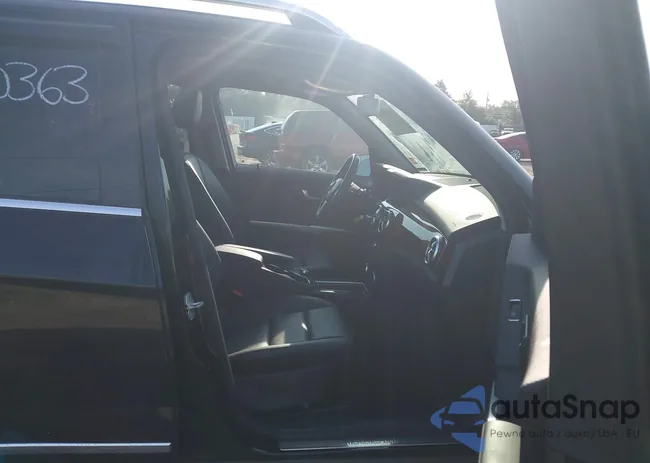 WDCGG8JB6FG350154: 43180363