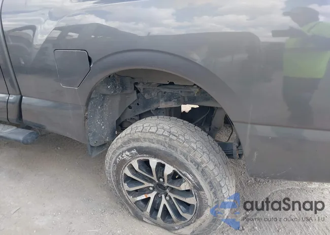 1N6BA1F45JN551239: 43180382