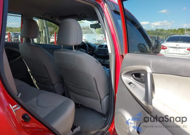 2T3BF33V09W005739: 43180389