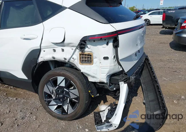 KM8HBCAB8RU074766: 43179589