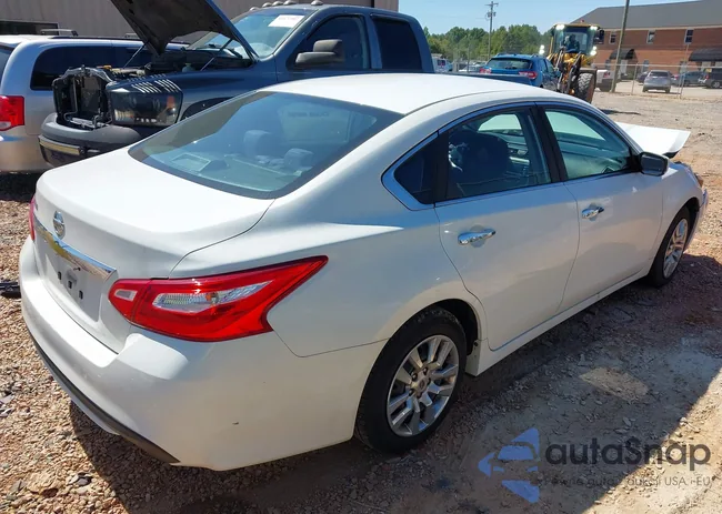 1N4AL3AP2GN345493: 43179698