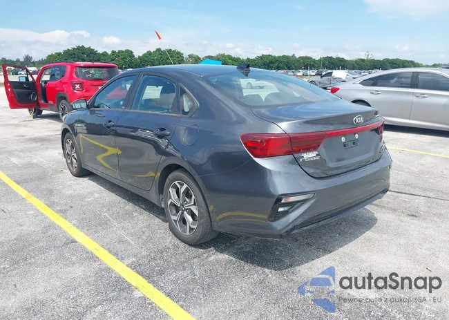 3KPF24AD3LE246369: 43179708