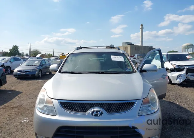 KM8NUDCC3AU134904: 43179741