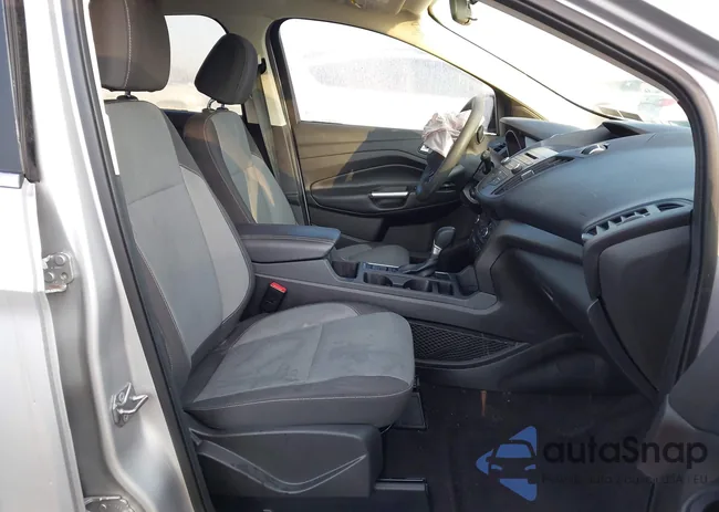 1FMCU0GD4HUD03292: 43179758