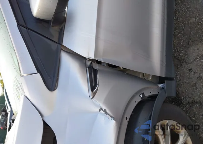 1FMCU0GD4HUD03292: 43179758