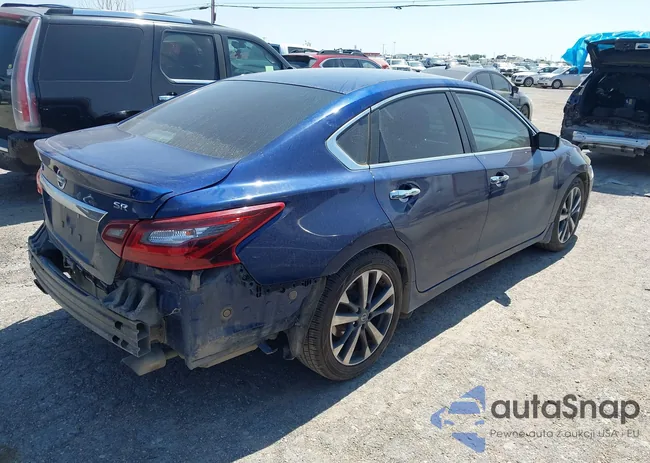 1N4AL3AP0HN352430: 43179819