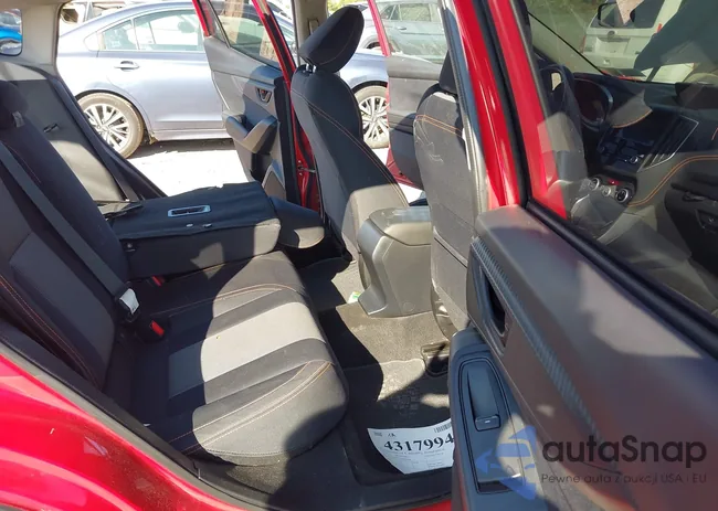 JF2GTAPCXLH236268: 43179945