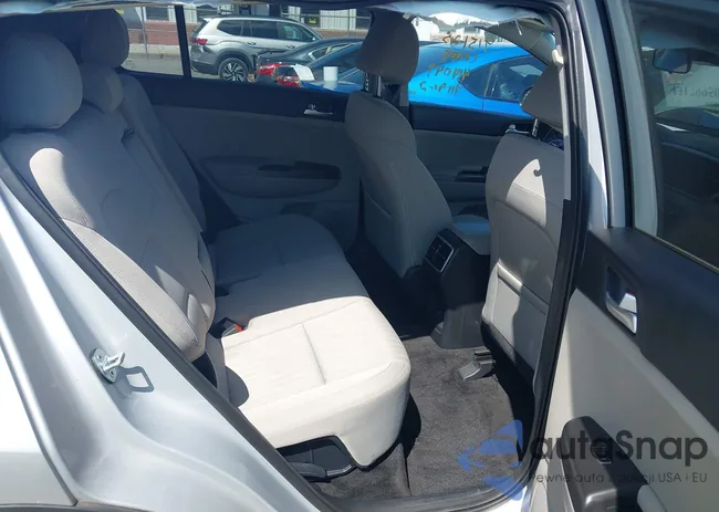 KNDPM3AC6M7911962: 43179950