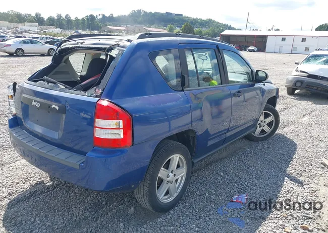 1J4FT47A99D228506: 43181035