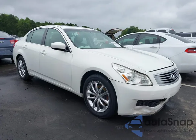 JNKCV61E69M308919: 43181045