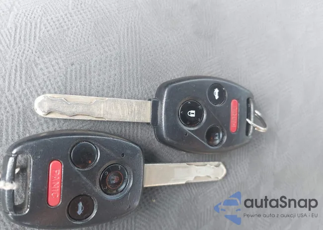 1HGCM72796A016190: 43181079