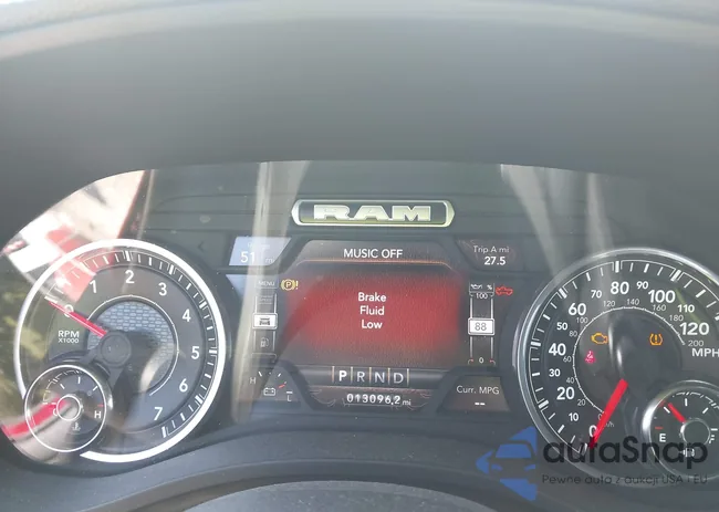 1C6SRFRT8PN666302: 43181102