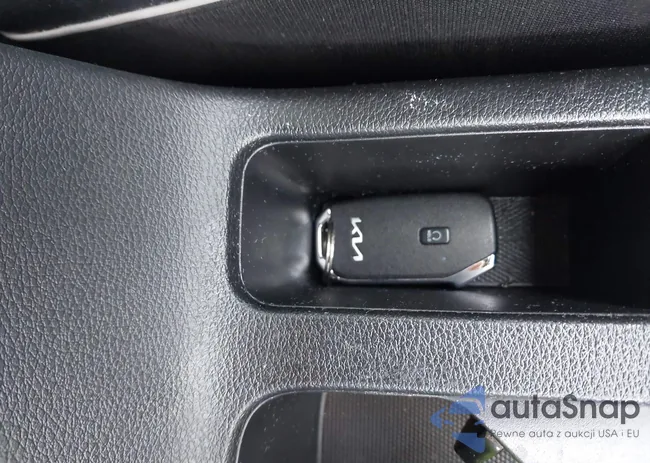 3KPF54AD2RE752873: 43181126