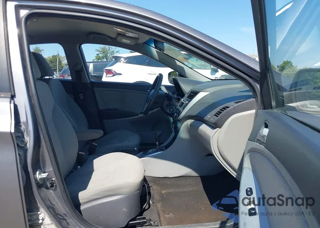 KMHCT4AE7EU675653: 43181138