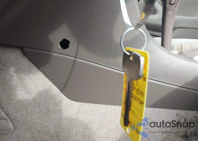 4T1BG22KXXU531316: 43181184