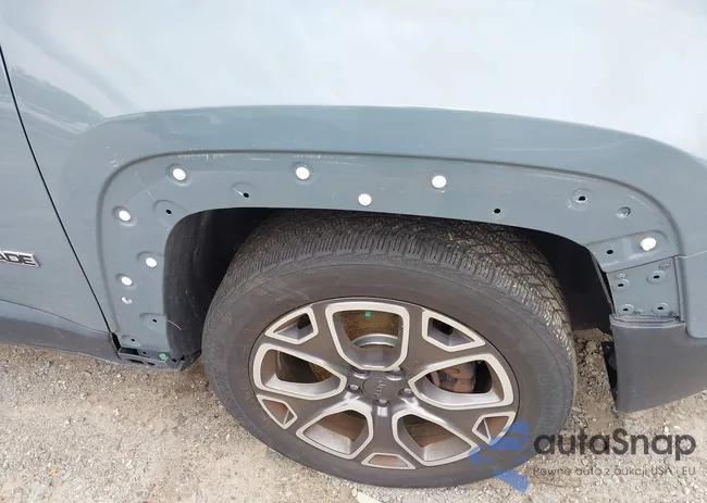 ZACCJADBXHPE41667: 43181242