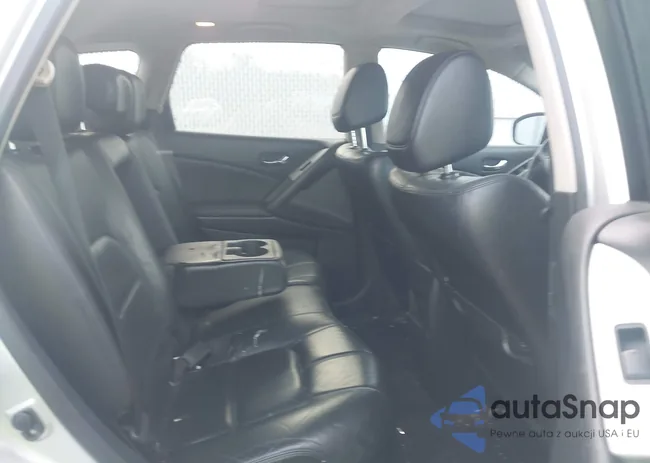 JN8AZ1MU6CW102647: 43181381