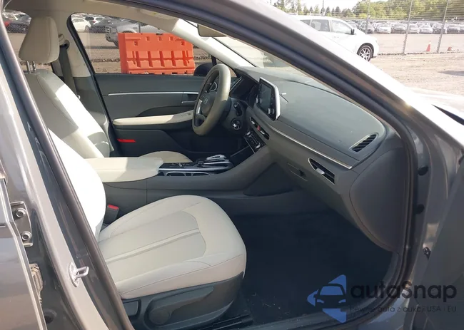 KMHL24JA3PA303540: 43181496