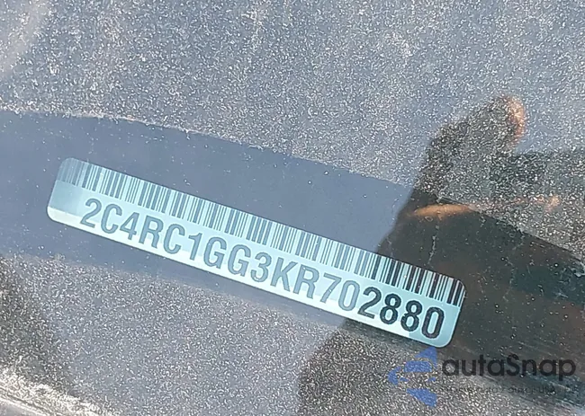2C4RC1GG3KR702880: 43180599