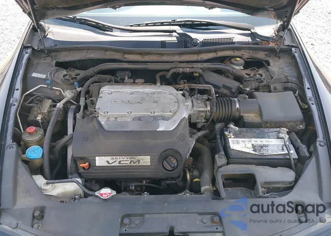 1HGCS2B83BA001454: 43180622