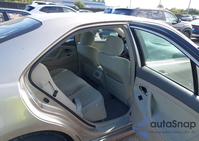 4T1BE46K29U880713: 43180732