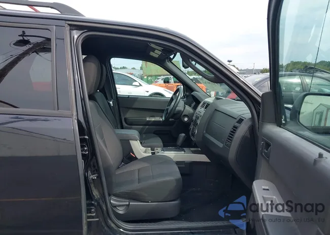 1FMCU9D77CKC27798: 43180763