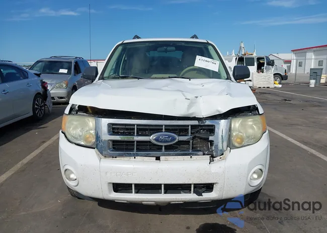 1FMCU03168KD48693: 43180788