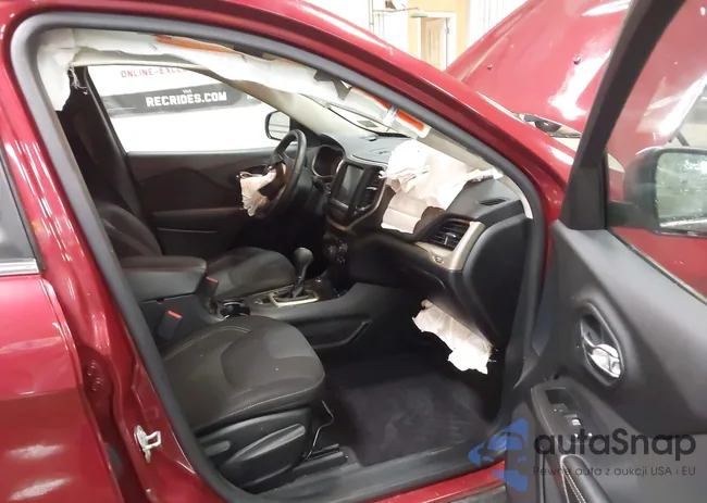 1C4PJMCS5HW501555: 43180875