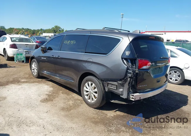 2C4RC1BG0HR683348: 43181987