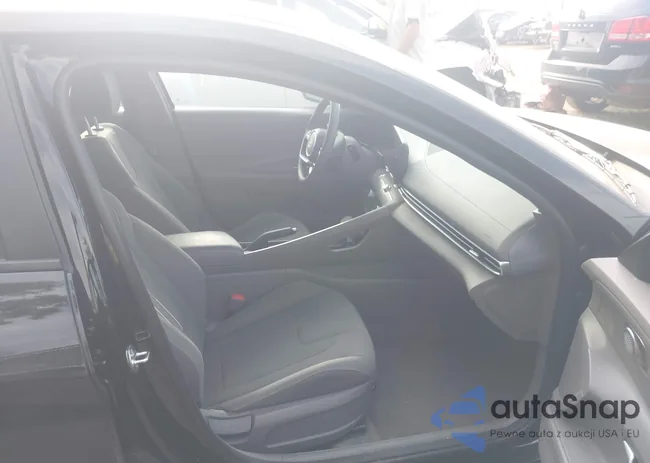 KMHLM4DG0RU651663: 43182014