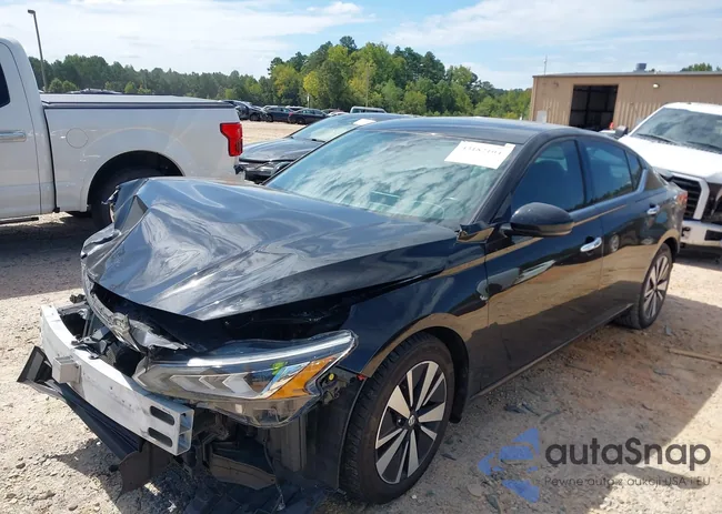 1N4BL4EVXNN410199: 43182104