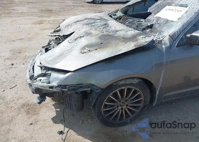 3FAHP0JA8CR433856: 43182249