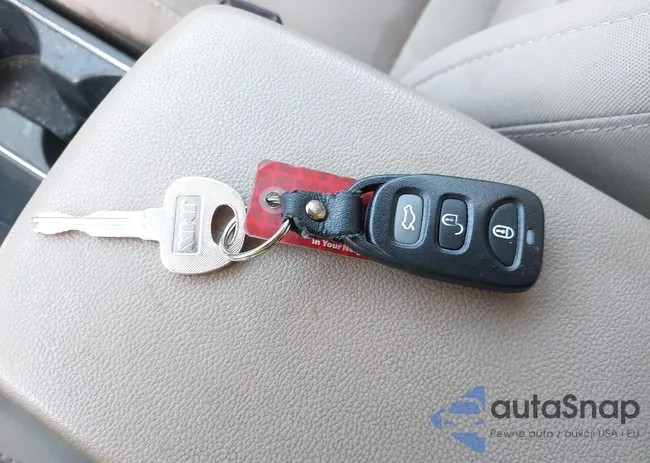 5NPD84LFXHH115897: 43182284