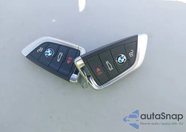 5UXKR0C50G0P25550: 43182344