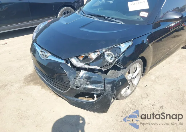 KMHTC6AD3HU322852: 43182367