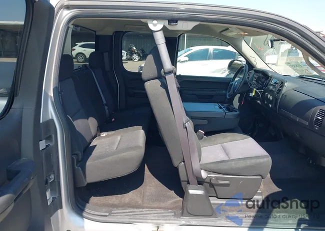 1GCRCSEAXCZ121033: 43182452