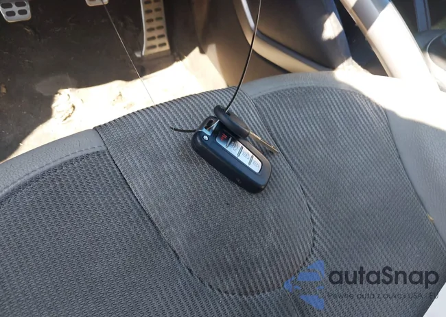 KMHTC6AD3CU021409: 43181633