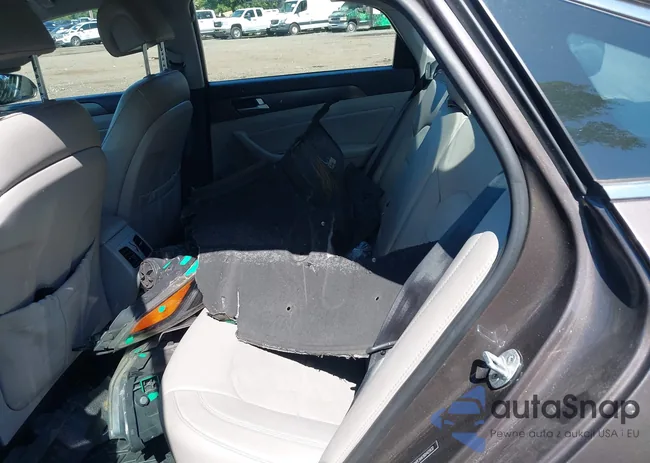 5NPE34AF8GH421632: 43181667