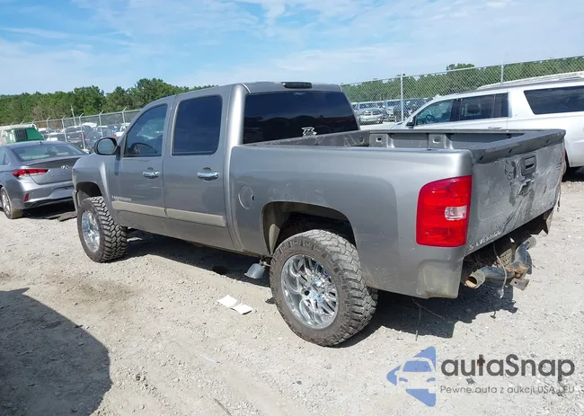 2GCEK13M971577841: 43181705