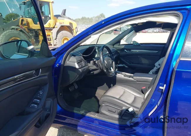 1HGCV1F33JA220199: 43181715