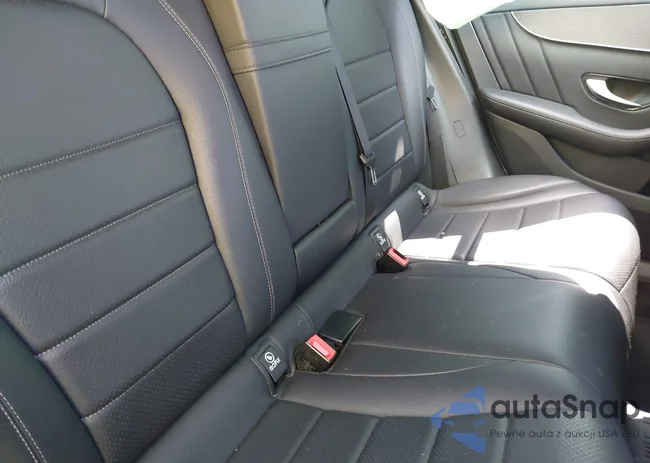 W1N0J8EB2MF908886: 43181929